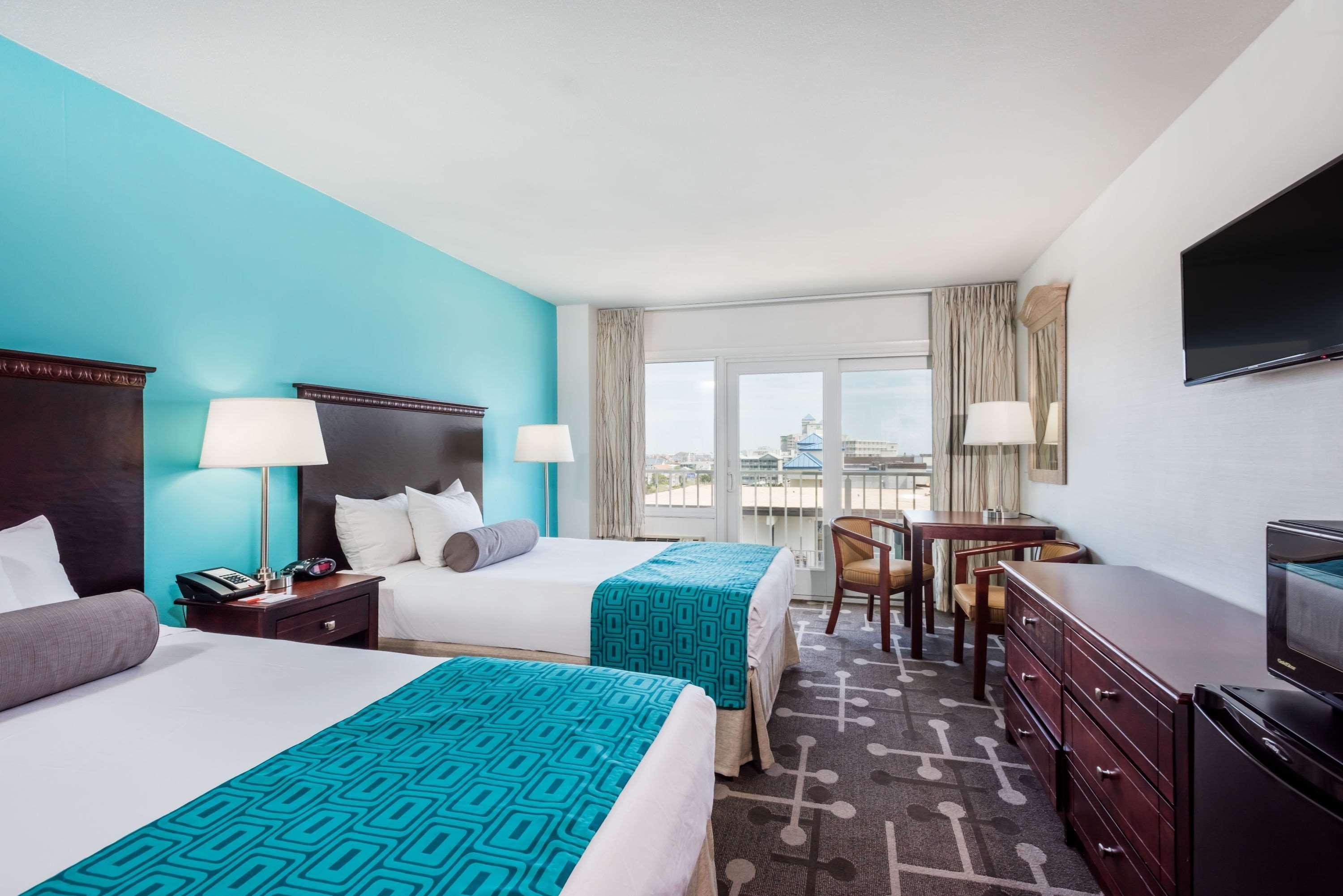 Howard Johnson Plaza By Wyndham Ocean City Oceanfront Екстериор снимка