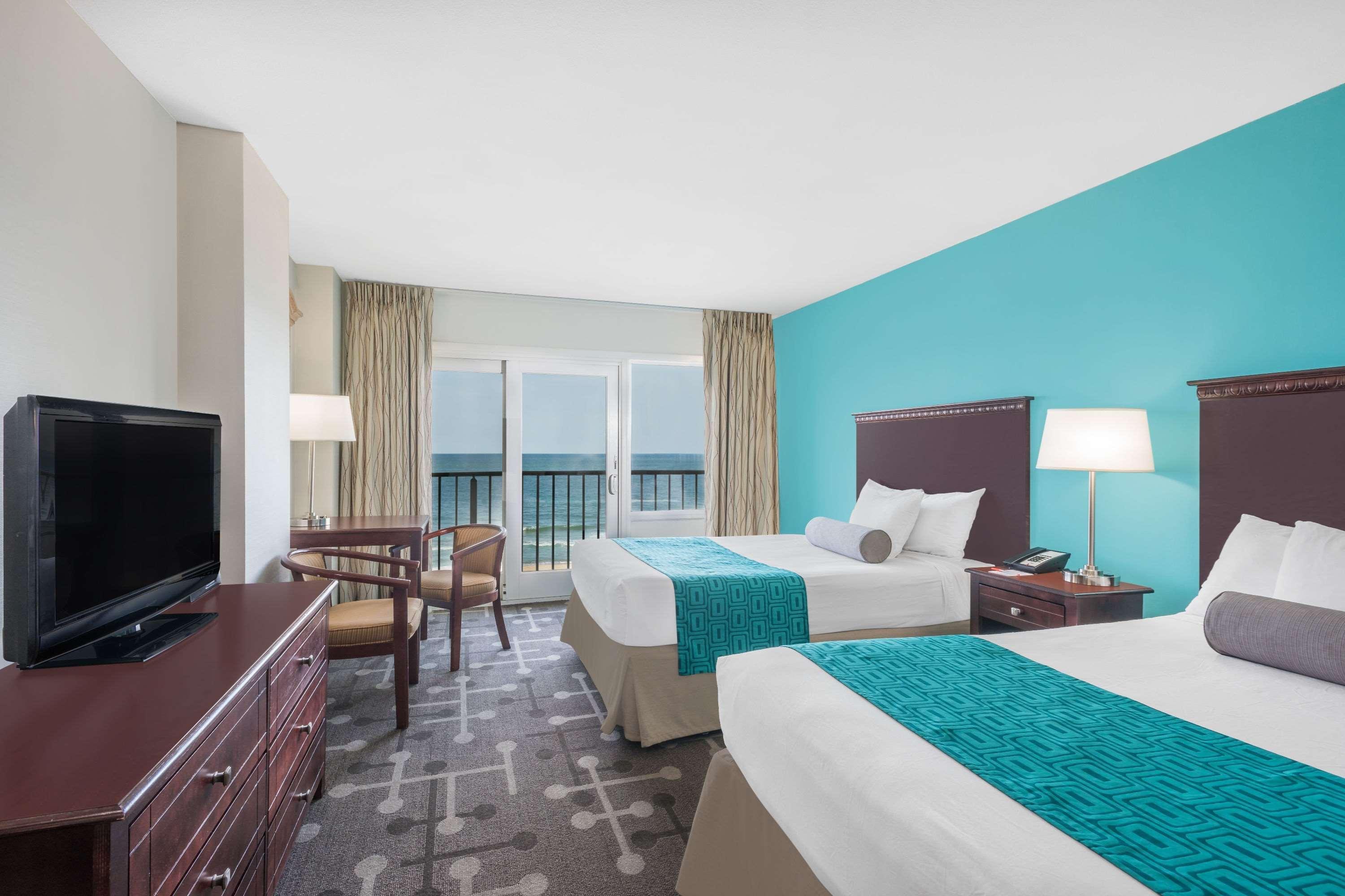 Howard Johnson Plaza By Wyndham Ocean City Oceanfront Екстериор снимка