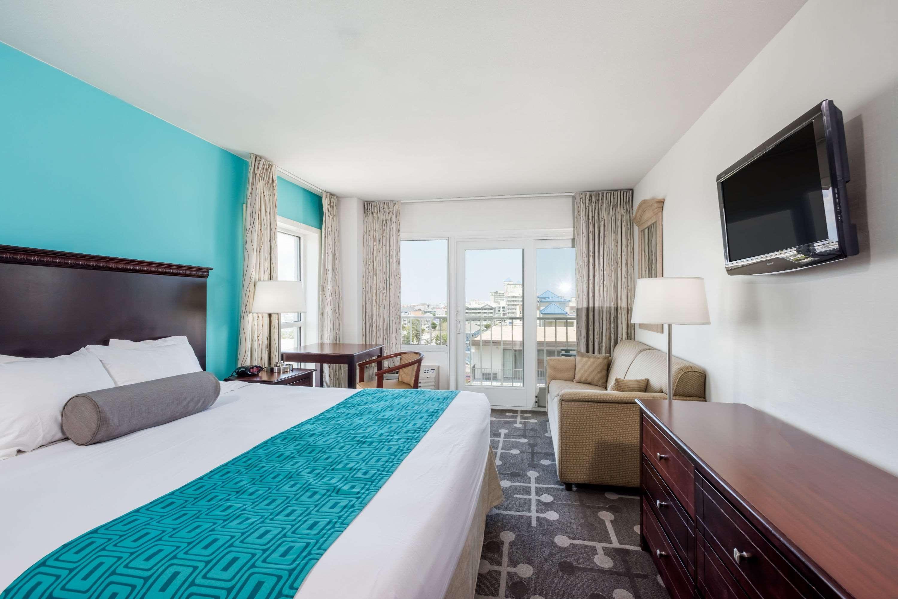 Howard Johnson Plaza By Wyndham Ocean City Oceanfront Екстериор снимка