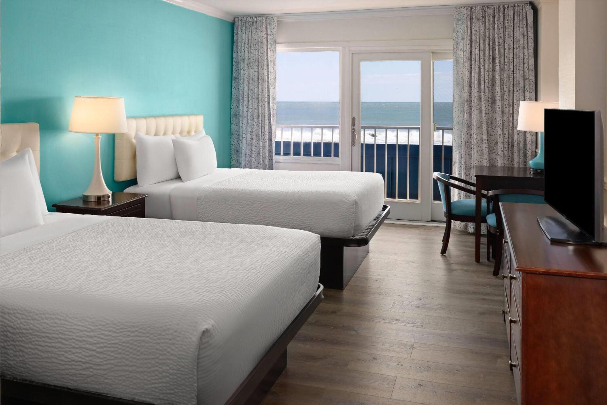 Howard Johnson Plaza By Wyndham Ocean City Oceanfront Екстериор снимка