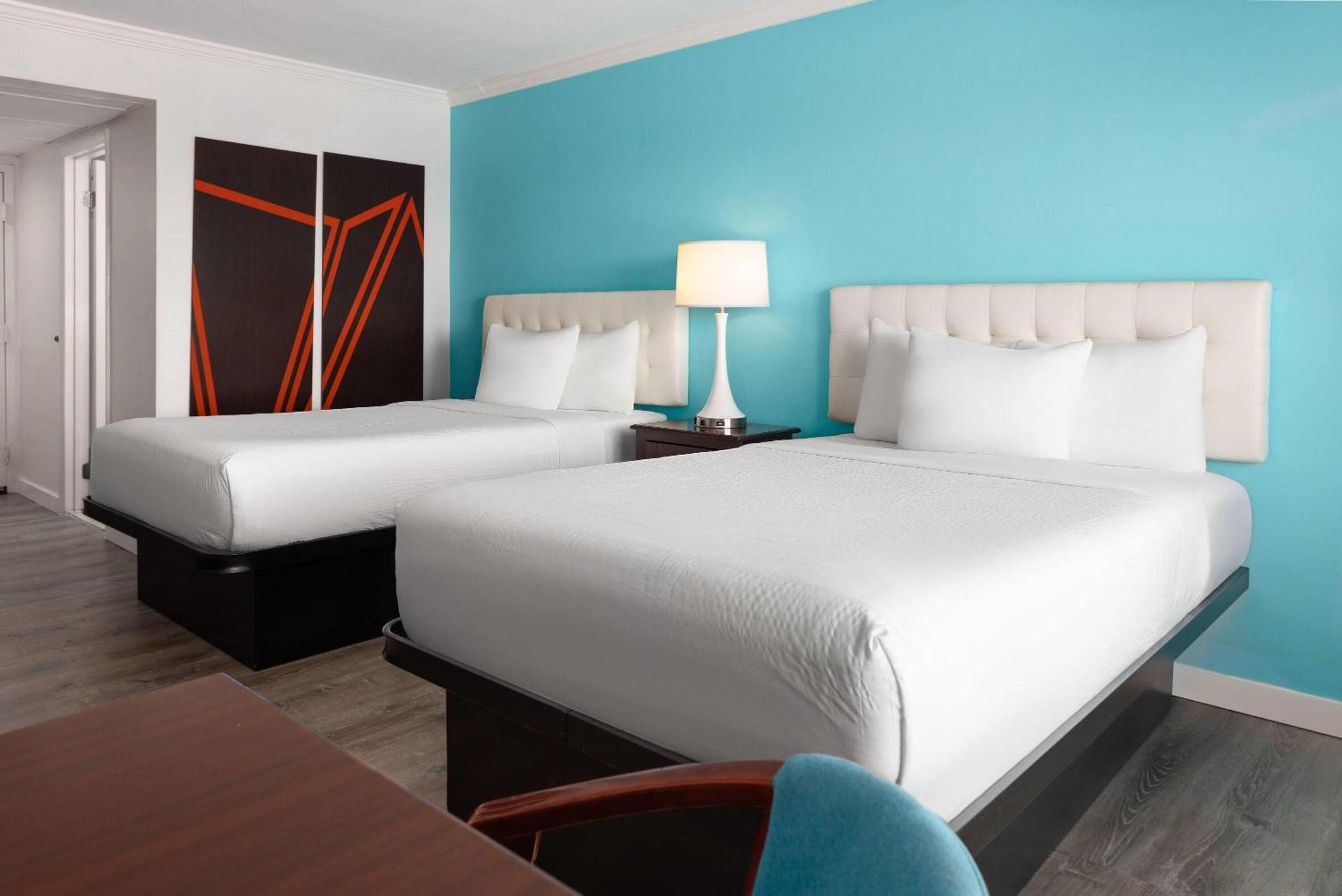 Howard Johnson Plaza By Wyndham Ocean City Oceanfront Екстериор снимка