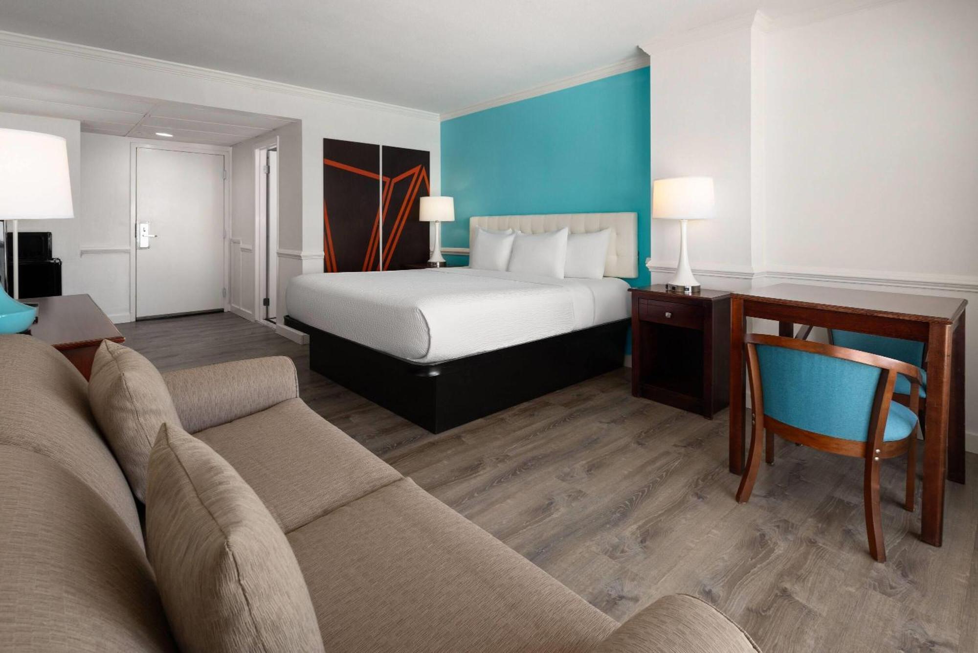 Howard Johnson Plaza By Wyndham Ocean City Oceanfront Екстериор снимка