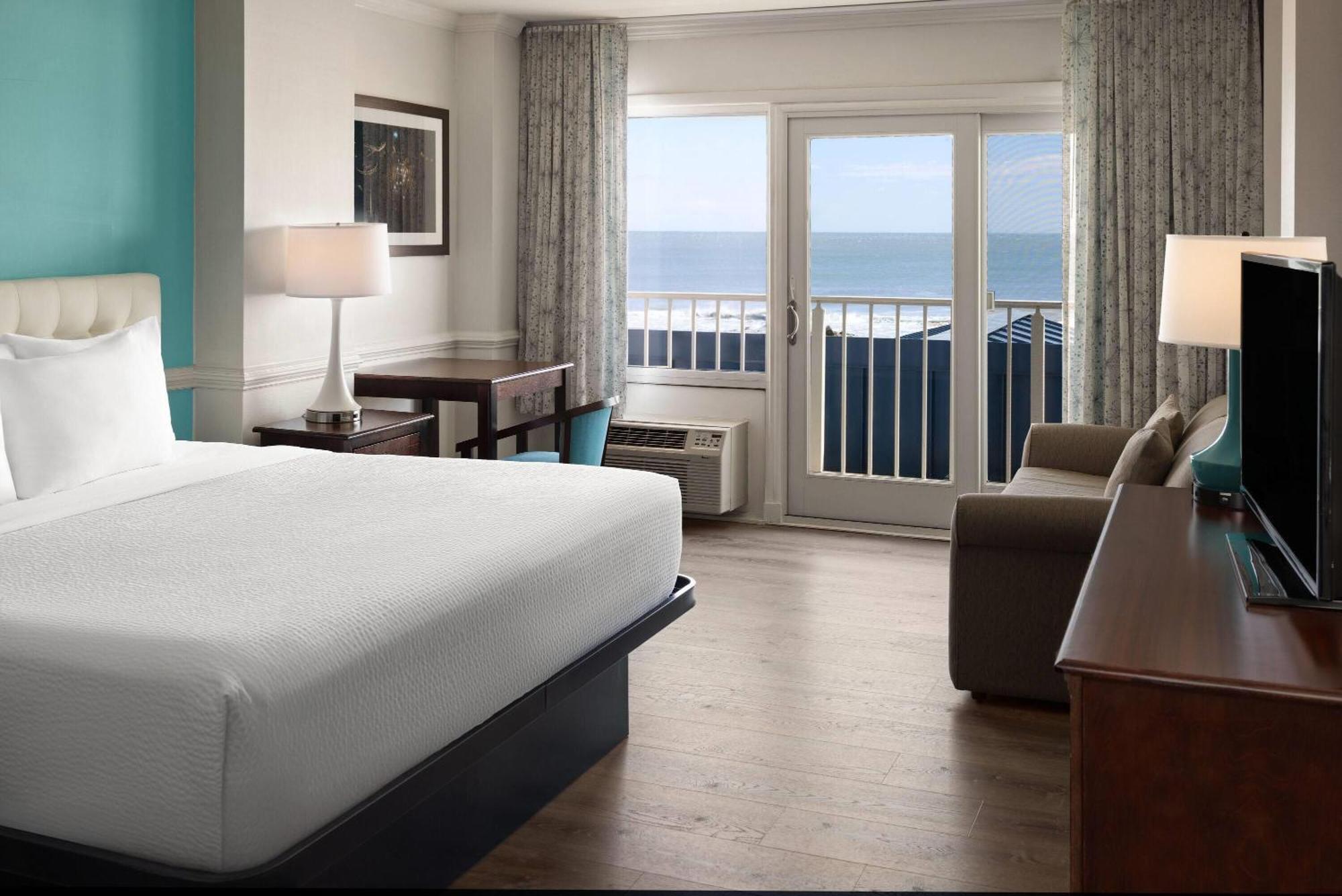 Howard Johnson Plaza By Wyndham Ocean City Oceanfront Екстериор снимка