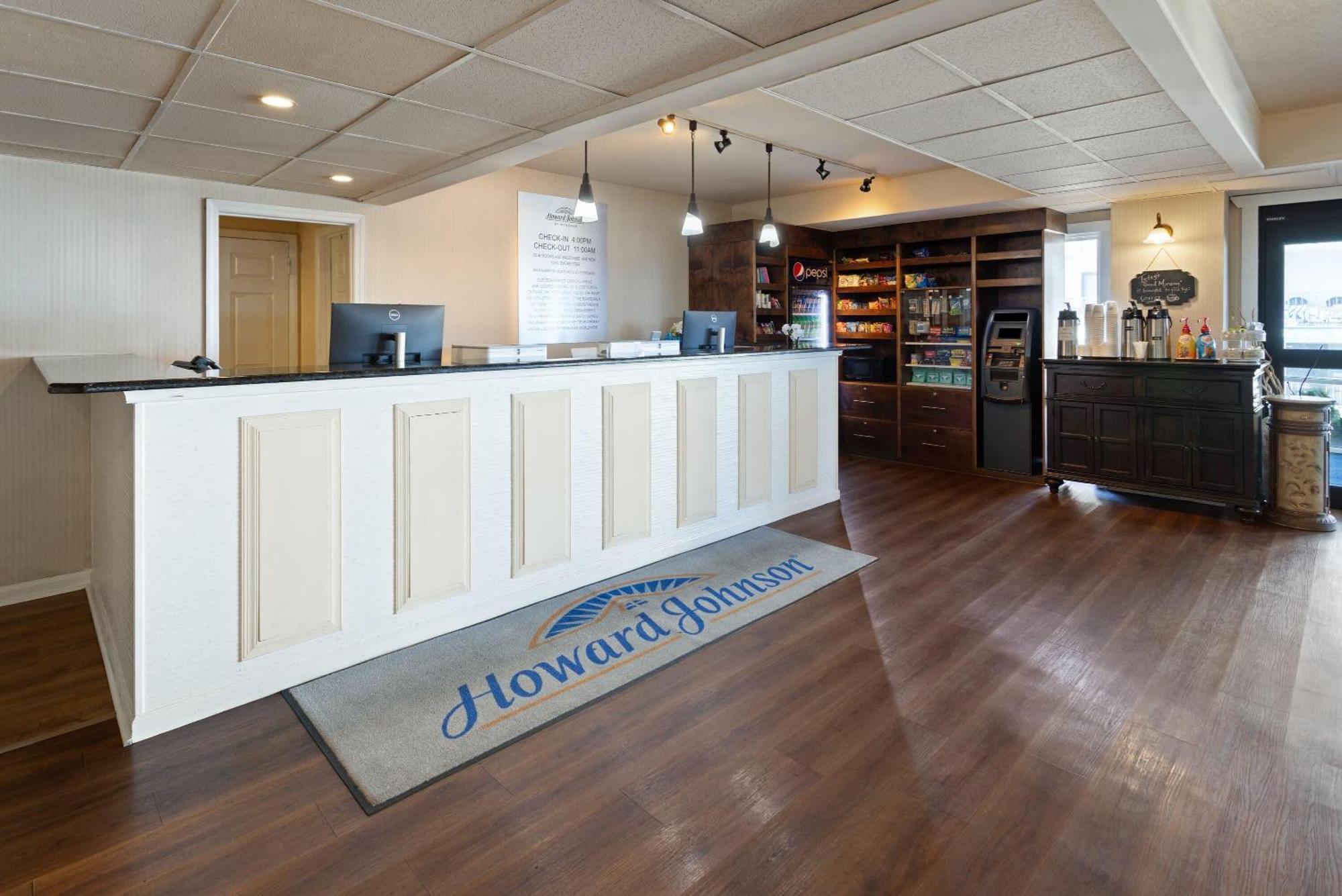 Howard Johnson Plaza By Wyndham Ocean City Oceanfront Екстериор снимка