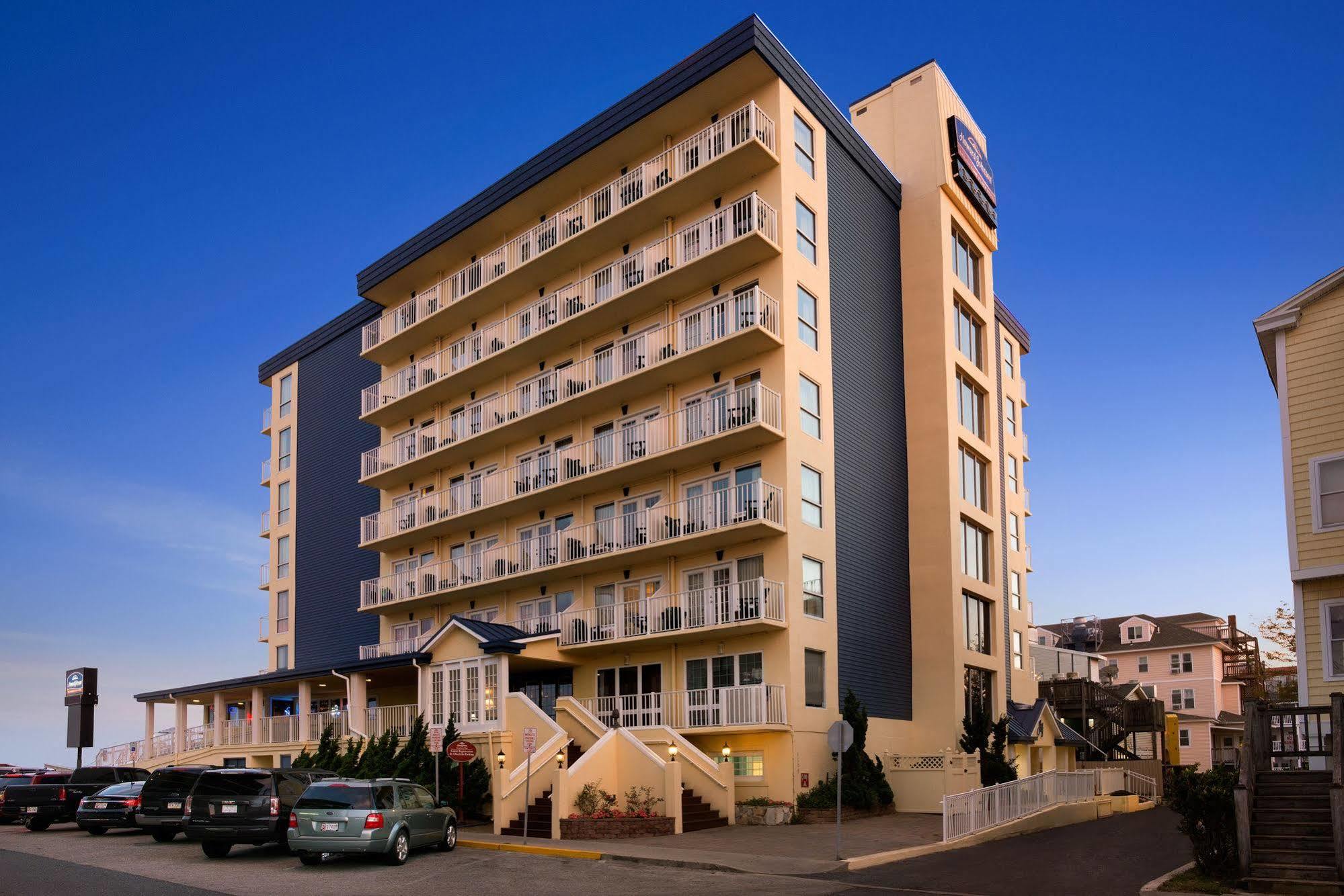 Howard Johnson Plaza By Wyndham Ocean City Oceanfront Екстериор снимка
